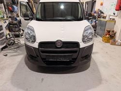 Weiß Gebraucht 2012 Fiat Doblò Pop Van / Kleinbus | 4.000 €