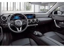 Rot / manufaktur patagonienrot Gebraucht 2022 Mercedes A200 Progressive Limousine | 26.990 € (Fairer Preis)