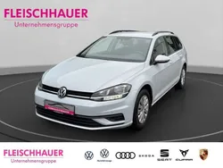 Weiss Gebraucht 2017 VW Golf VII Trendline Kombi | 11.990 € (Fairer Preis)