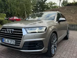 Beige Gebraucht 2017 Audi Q7 S-Line SUV | 42.199 € (Teuer)