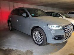 Grau Gebraucht 2019 Audi Q5 Sport SUV | 31.000 € (Fairer Preis)