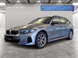 Grau Gebraucht 2024 BMW 320 Comfort Edition Kombi | 34.990 € (Guter Preis)