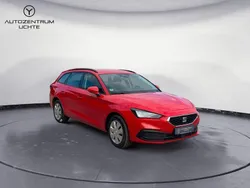 Rot Gebraucht 2022 Seat Leon Reference Kombi | 16.599 € (Fairer Preis)