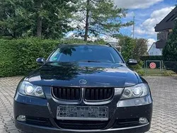 Schwarz Gebraucht 2007 BMW 320 Kombi | 3.150 € (Guter Preis)