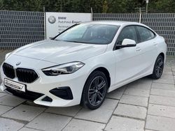 Alpinweiss iii Gebraucht 2024 BMW 218 Sport Line Coupé | 29.990 € (Fairer Preis)