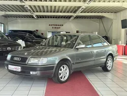 Grau Gebraucht 1993 Audi 100 Limousine | 4.249 €