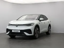 Gletscherweiß metallic (dac... Gebraucht 2023 VW ID.5 Pro Performance SUV | 35.868 € (Etwas zu teuer)