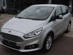 Silber Gebraucht 2015 Ford S-MAX Titanium Van / Kleinbus | 6.990 € (Guter Preis)