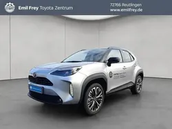 Silber Gebraucht 2025 Toyota Yaris Hybrid Plus | 32.990 € (Teuer)