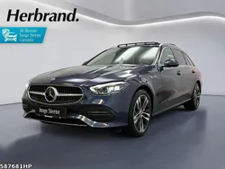 Metalliclack sodalithblau Gebraucht 2024 Mercedes C300e Avantgarde Kombi | 42.950 € (Guter Preis)