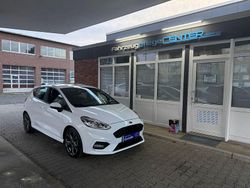 Weiß Gebraucht 2018 Ford Fiesta ST-Line Kleinwagen | 10.599 € (Guter Preis)