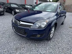Blau Gebraucht 2010 Opel Astra Edition Kombi | 1.299 € (Fairer Preis)