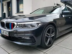 Grau Gebraucht 2017 BMW 520 Sport Line Limousine | 23.900 € (Fairer Preis)
