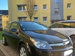 Gebraucht 2007 Opel Astra GTC Kleinwagen | 2.650 €
