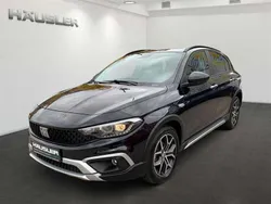 Cinema schwarz Gebraucht 2024 Fiat Tipo Cross Limousine | 24.970 € (Etwas zu teuer)