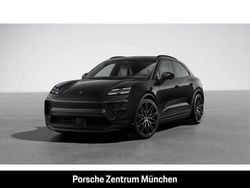 Tiefschwarzmetallic Gebraucht 2025 Porsche Macan SUV | 99.000 € (Fairer Preis)