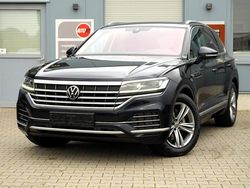 Blau Gebraucht 2022 VW Touareg Elegance SUV | 37.589 € (Guter Preis)