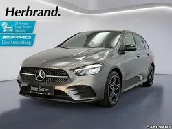 Metalliclack mountaingrau Gebraucht 2024 Mercedes B250e AMG line Van / Kleinbus | 34.890 € (Guter Preis)
