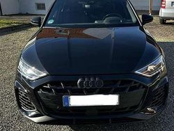 Schwarz Gebraucht 2024 Audi S3 Comfort Limousine | 57.800 €