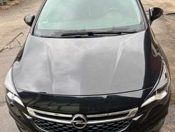 Schwarz Gebraucht 2019 Opel Astra Active Kombi | 8.799 € (Guter Preis)