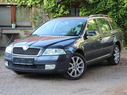 Grau Gebraucht 2008 Skoda Octavia LAURIN & KLEMENT Kombi | 4.199 € (Fairer Preis)
