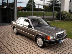 Grau Gebraucht 1989 Mercedes 190 Limousine | 5.800 €