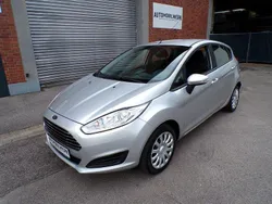 Silber Gebraucht 2016 Ford Fiesta Kleinwagen | 6.799 € (Fairer Preis)