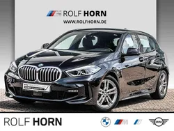 Black saphire metallic Gebraucht 2020 BMW 118 M Sport Kleinwagen | 20.820 € (Fairer Preis)