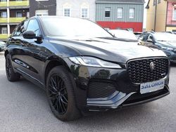 Santorini black (metallic) Gebraucht 2023 Jaguar F-Pace R-Dynamic SUV | 52.980 € (Etwas zu teuer)