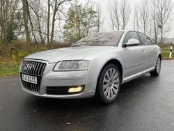 Grau Gebraucht 2007 Audi A8L W12 Limousine | 14.000 €