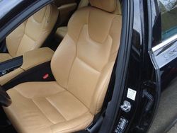 Schwarz Gebraucht 2018 Volvo V90 Momentum Kombi | 10.490 € (Etwas zu teuer)