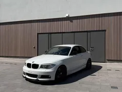 Weiß Gebraucht 2011 BMW 123 Coupé M Performance Coupé | 12.000 €