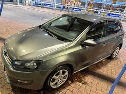 Grau Gebraucht 2012 VW Polo Limousine | 5.800 € (Fairer Preis)