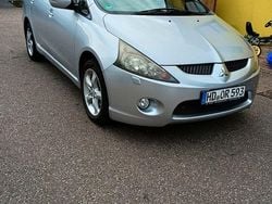Silber Gebraucht 2006 Mitsubishi Grandis Intense Van / Kleinbus | 3.499 € (Fairer Preis)