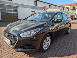 Schwarz Gebraucht 2016 Hyundai i40 Classic Kombi | 10.990 € (Fairer Preis)