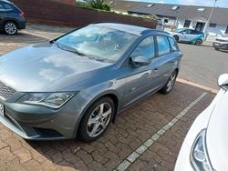 Grün Gebraucht 2015 Seat Leon ST Kombi | 8.000 € (Etwas zu teuer)