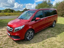 Rot Gebraucht 2022 Mercedes V300 Avantgarde Edition Van / Kleinbus | 59.500 € (Fairer Preis)