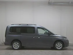 Grau Gebraucht 2021 VW Caddy Maxi Life Van / Kleinbus | 19.980 € (Superpreis)