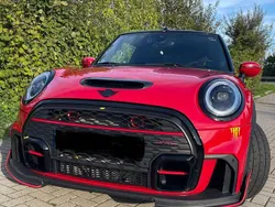 Rot Gebraucht 2024 Mini John Cooper Works Kleinwagen | 42.500 €