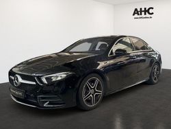Unilack nachtschwarz Gebraucht 2019 Mercedes A200 AMG Limousine | 27.490 € (Fairer Preis)