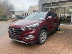 Rot Gebraucht 2015 Hyundai Tucson Intro Edition SUV | 14.550 € (Guter Preis)