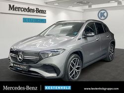 Mountain grau Gebraucht 2022 Mercedes EQA250 AMG SUV | 31.890 € (Fairer Preis)