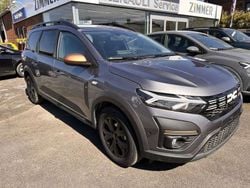 Dolomitgrau Neu 2025 Dacia Jogger Extreme Van / Kleinbus | 21.290 € (Fairer Preis)