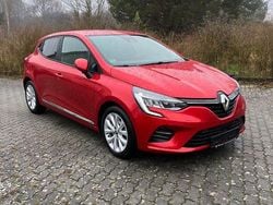 Rot Gebraucht 2019 Renault Clio V Experience Limousine | 9.990 € (Guter Preis)