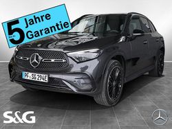 Metalliclack graphitgrau Gebraucht 2025 Mercedes GLC300e AMG SUV | 82.790 €