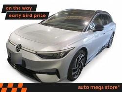 Scale silver metallic Gebraucht 2024 VW ID.7 Pro Kombi | 44.799 € (Guter Preis)