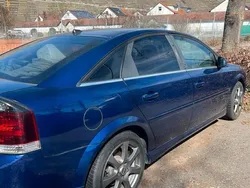 Blau Gebraucht 2004 Opel Vectra GTS Limousine | 1.800 € (Guter Preis)