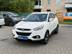 Creamy white / sol Gebraucht 2014 Hyundai ix35 Edition SUV | 10.999 € (Etwas zu teuer)