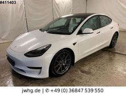 Weiß Gebraucht 2022 Tesla Model 3 Limousine | 25.390 € (Guter Preis)