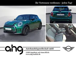 Grün Gebraucht 2021 Mini Cooper Classic Kleinwagen | 22.930 € (Fairer Preis)